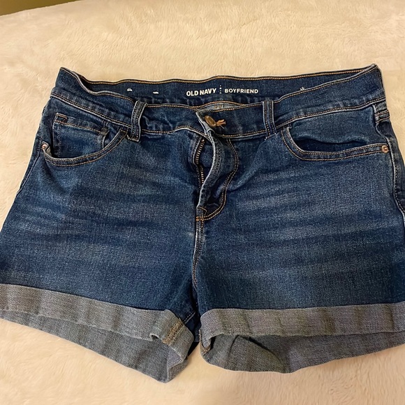 Old Navy Pants - Old Navy Boyfriend Shorts EUC